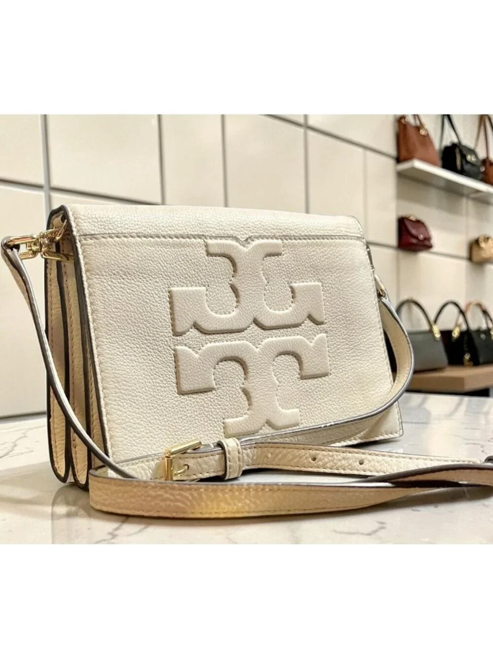 TORY BURCH WHITE LEATHER BOMBE SHOULDER BAG/CROSSBODY